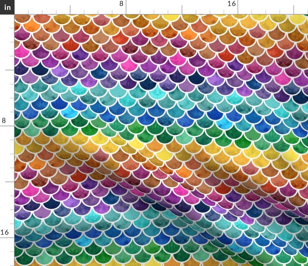 COLORFUL VIBRANT RAINBOW SCALES small