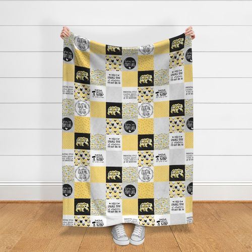 MomLife//Naps//Sunflower - Wholecloth Cheater Quilt