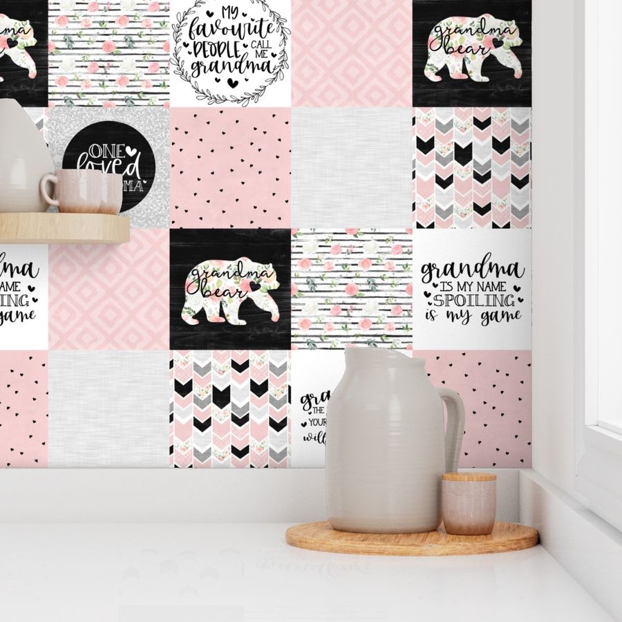 Grandma Bear//Pink - Wholecloth Cheater Quilt