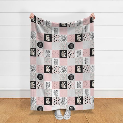 Grandma Bear//Pink - Wholecloth Cheater Quilt - Rotated