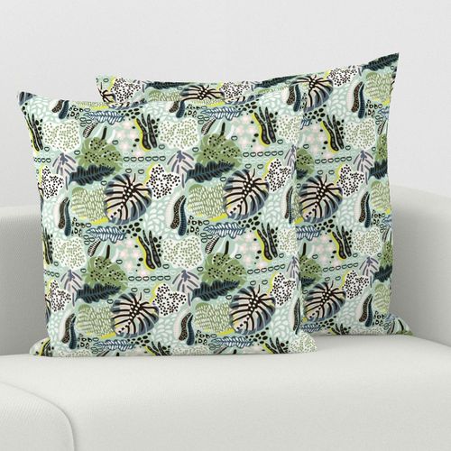 HOME_GOOD_SQUARE_THROW_PILLOW