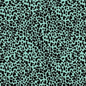 animal print - small scale turquoise