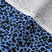 animal print - small scale periwinkle