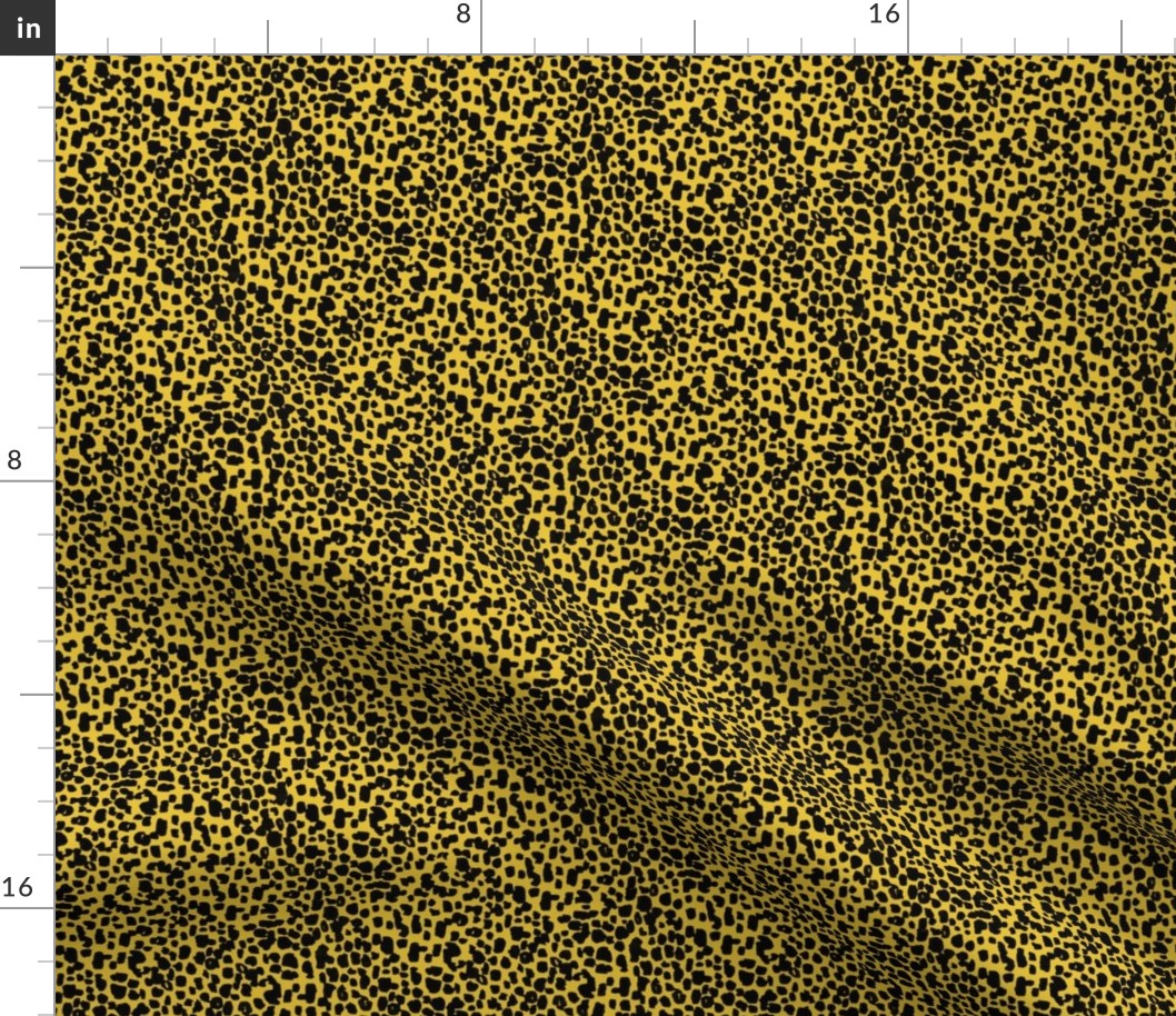 animal print - small scale mustard