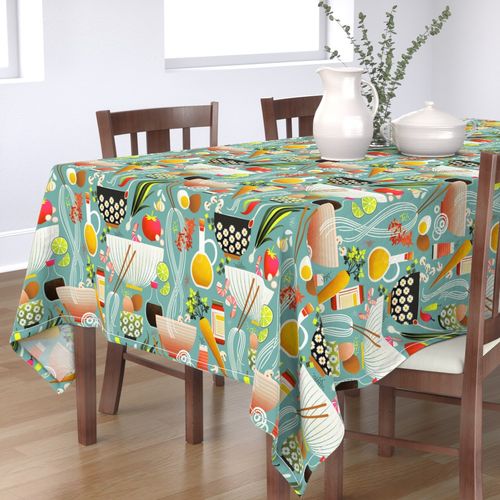 HOME_GOOD_RECTANGULAR_TABLE_CLOTH