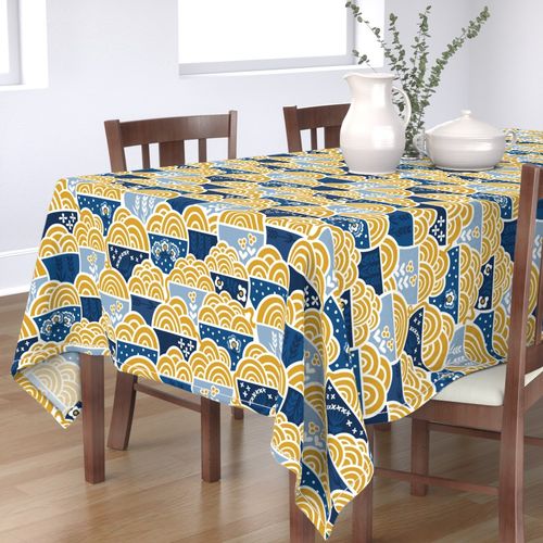 HOME_GOOD_RECTANGULAR_TABLE_CLOTH