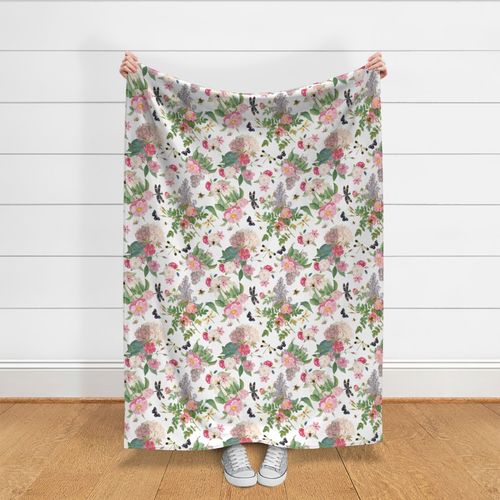 18" Hand Drawn Vintage Rose Summer Meadow   white single layer