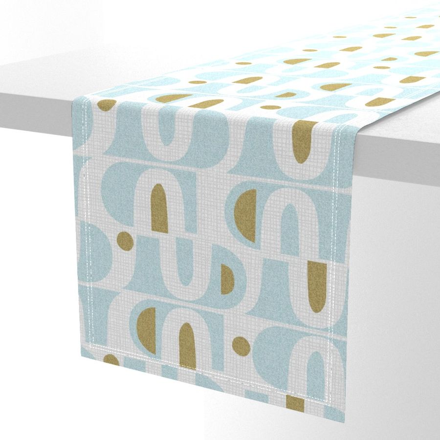 HOME_GOOD_TABLE_RUNNER