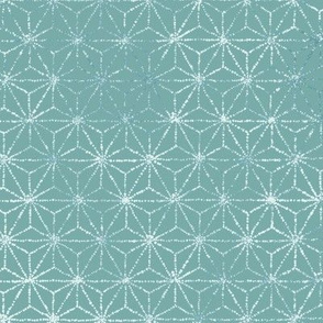 Dusty-mint Shibori Hoshi 24"