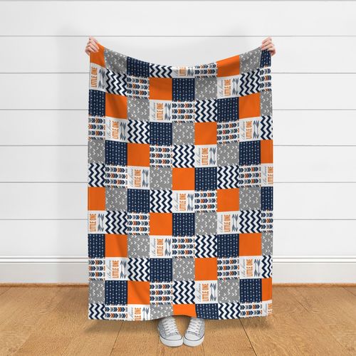 HOME_GOOD_THROW_BLANKET