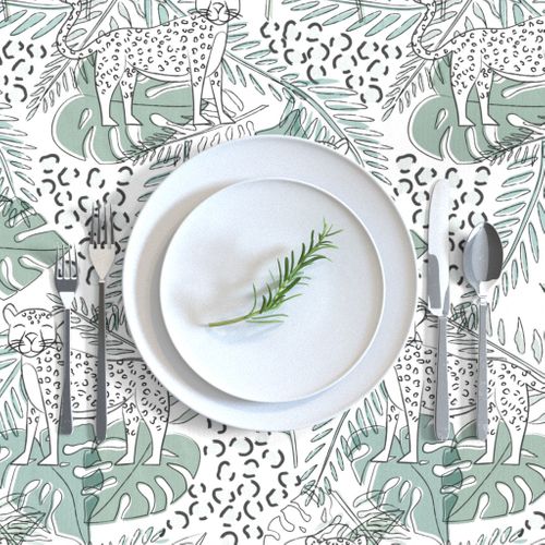 HOME_GOOD_RECTANGULAR_TABLE_CLOTH