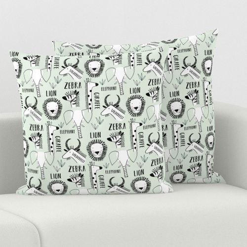 HOME_GOOD_SQUARE_THROW_PILLOW