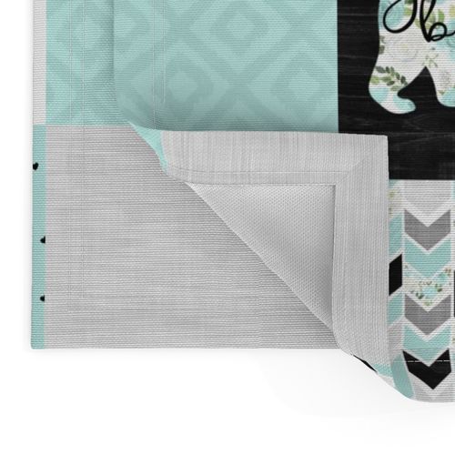 Grandma Bear//Mint - Wholecloth Cheater Quilt