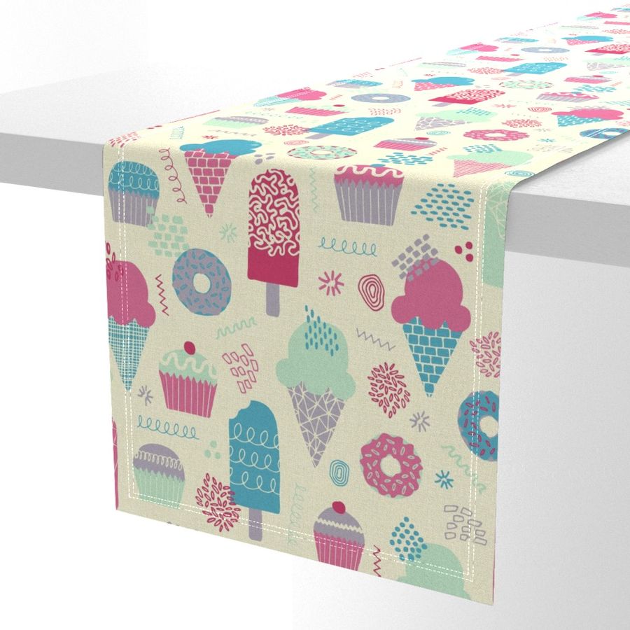 HOME_GOOD_TABLE_RUNNER