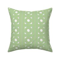 Trelliage SOFT GREEN CIRCLE TRIM