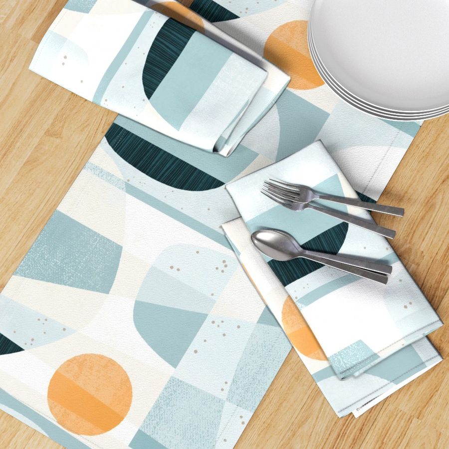 HOME_GOOD_TABLE_RUNNER