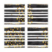 cestlaviv_Black Stripe Gold Hearts