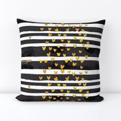 cestlaviv_Black Stripe Gold Hearts