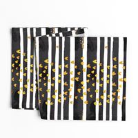 cestlaviv_Black Stripe Gold Hearts