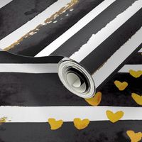 cestlaviv_Black Stripe Gold Hearts