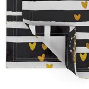 cestlaviv_Black Stripe Gold Hearts